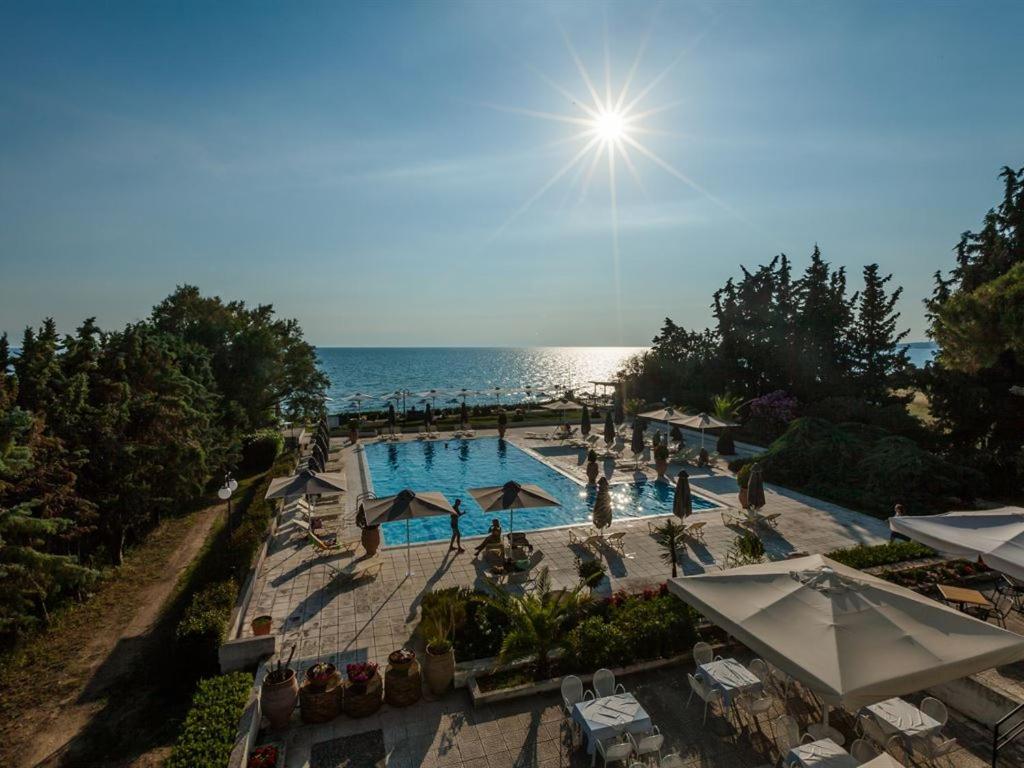 Kassandra Mare Hotel Неа-Потидеа Экстерьер фото